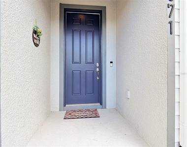 371 Crossings Avenue - Photo Thumbnail 15