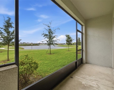 724 Royal Empress Drive - Photo Thumbnail 31
