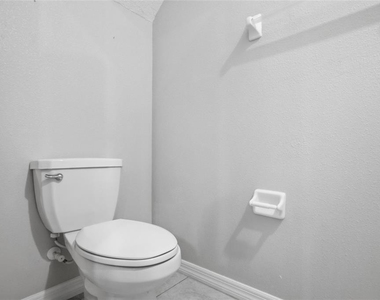 724 Royal Empress Drive - Photo Thumbnail 27