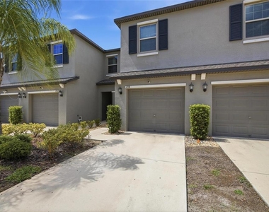 724 Royal Empress Drive - Photo Thumbnail 1