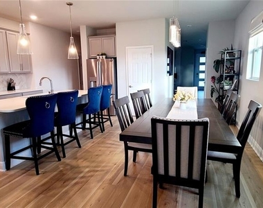 5633 Del Coronado Drive - Photo Thumbnail 8