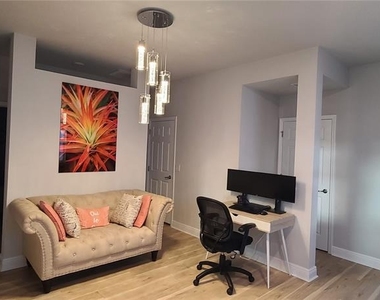 5633 Del Coronado Drive - Photo Thumbnail 14