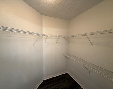 11701 Brenford Crest Drive - Photo Thumbnail 17