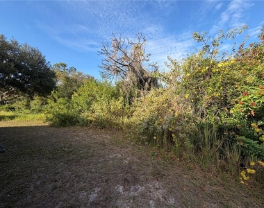11701 Brenford Crest Drive - Photo Thumbnail 18