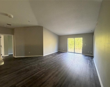 11701 Brenford Crest Drive - Photo Thumbnail 9