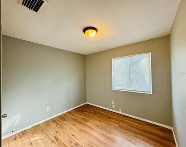 12909 Litewood Drive - Photo Thumbnail 5