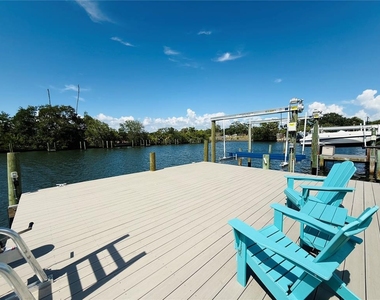 4851 W Gandy Boulevard - Photo Thumbnail 36