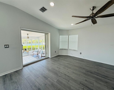 4851 W Gandy Boulevard - Photo Thumbnail 12