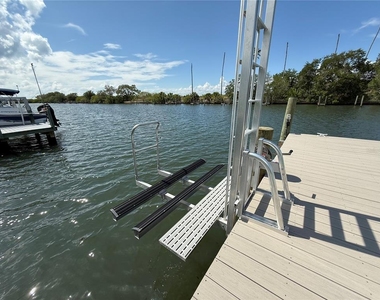 4851 W Gandy Boulevard - Photo Thumbnail 30