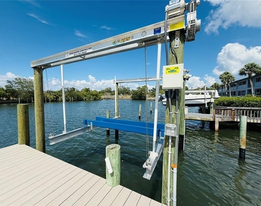4851 W Gandy Boulevard - Photo Thumbnail 41