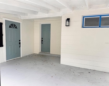 3205 E Shadowlawn Avenue - Photo Thumbnail 1