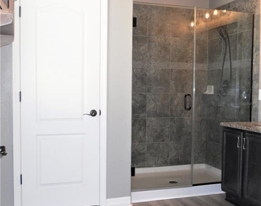 10638 Laguna Plains Drive - Photo Thumbnail 28