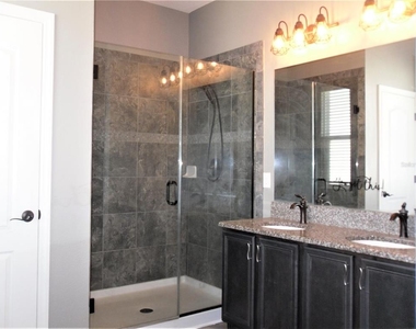 10638 Laguna Plains Drive - Photo Thumbnail 26
