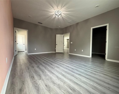 10638 Laguna Plains Drive - Photo Thumbnail 32