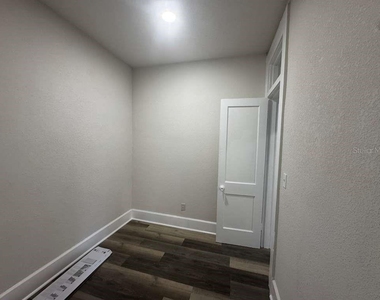 824 6th Street N - Photo Thumbnail 18