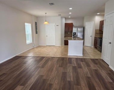 4723 Somerset Hill Lane - Photo Thumbnail 7
