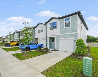 11890 Sylvia Street - Photo Thumbnail 1