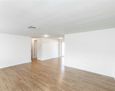 6149 2nd Avenue - Photo Thumbnail 7