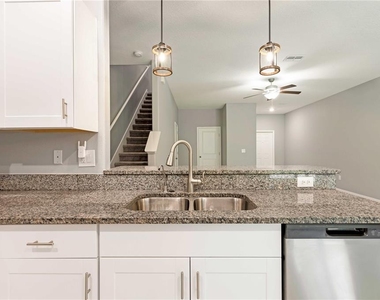 11920 Castine Street - Photo Thumbnail 10