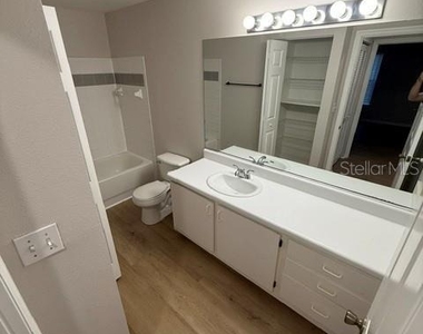 5608 Pinnacle Heights Circle - Photo Thumbnail 18