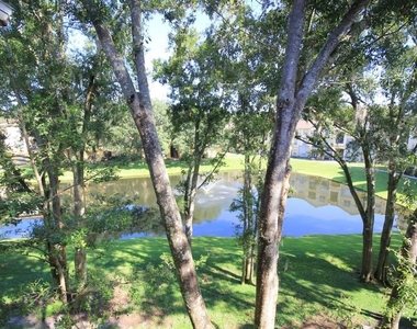 5608 Pinnacle Heights Circle - Photo Thumbnail 6