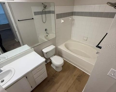 5608 Pinnacle Heights Circle - Photo Thumbnail 14