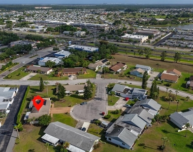 207 Islip Way - Photo Thumbnail 26
