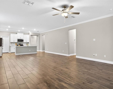 19462 Forest Garden Court - Photo Thumbnail 18