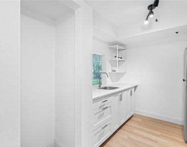 7200 E Bank Drive - Photo Thumbnail 24