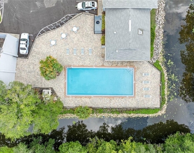 7200 E Bank Drive - Photo Thumbnail 8