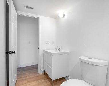 7200 E Bank Drive - Photo Thumbnail 31