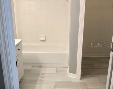 1851 Falling Star Lane - Photo Thumbnail 20