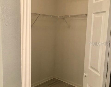 1851 Falling Star Lane - Photo Thumbnail 18