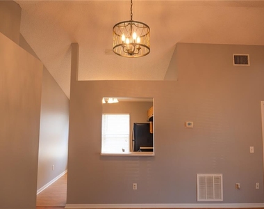 1851 Falling Star Lane - Photo Thumbnail 9
