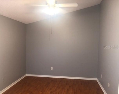1851 Falling Star Lane - Photo Thumbnail 9