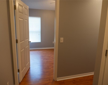 1851 Falling Star Lane - Photo Thumbnail 21