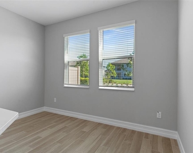 4989 San Martino Drive - Photo Thumbnail 14