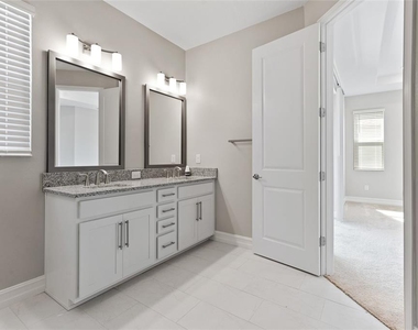 4989 San Martino Drive - Photo Thumbnail 23