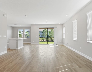 4989 San Martino Drive - Photo Thumbnail 7
