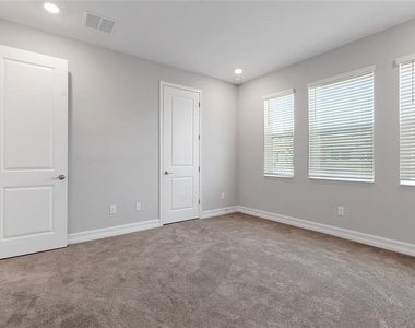 4989 San Martino Drive - Photo Thumbnail 18