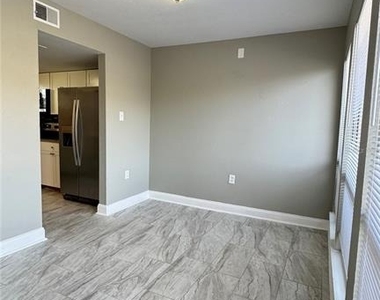 4016 Woodfern Drive - Photo Thumbnail 24