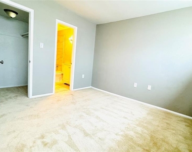 4016 Woodfern Drive - Photo Thumbnail 19