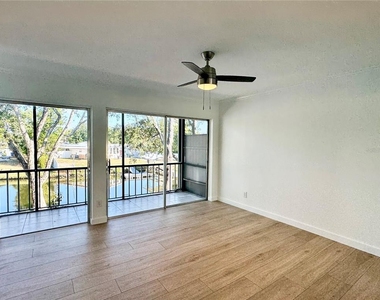9205 Tudor Drive - Photo Thumbnail 12
