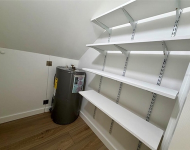 9205 Tudor Drive - Photo Thumbnail 28