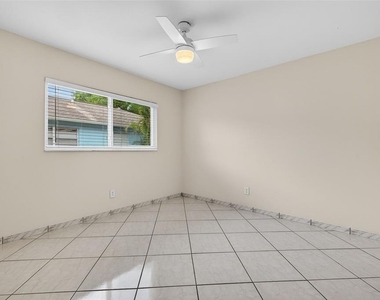 1700 Glen Lakes Boulevard N - Photo Thumbnail 22