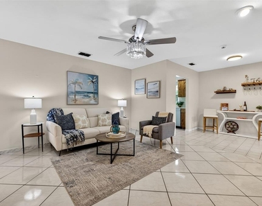1700 Glen Lakes Boulevard N - Photo Thumbnail 14