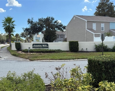 16335 Rambling Vine Drive W - Photo Thumbnail 23