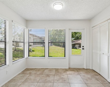2945 Grovewood Boulevard - Photo Thumbnail 27