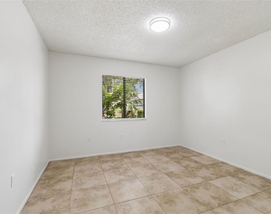 2945 Grovewood Boulevard - Photo Thumbnail 48