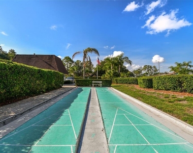 2945 Grovewood Boulevard - Photo Thumbnail 82